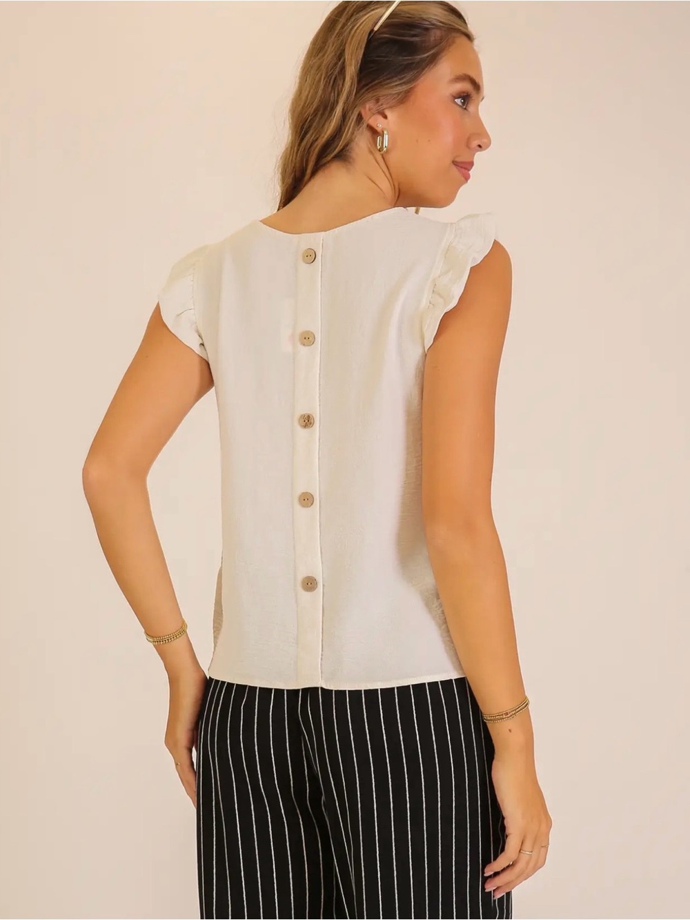 Timing Cream Ruffle Cap-Sleeve Shell Top - Picture 3 of 5